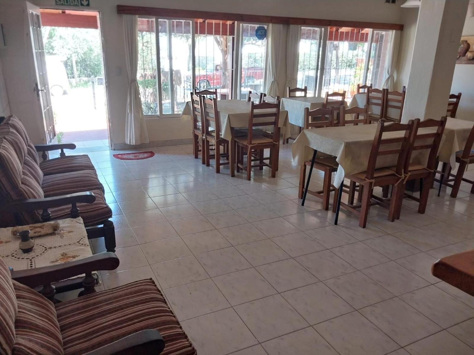 La Casona- Bv Hoteles Ла-Фальда Экстерьер фото